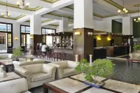 Ambos Mundos Hotels near Plaza de la Catedral