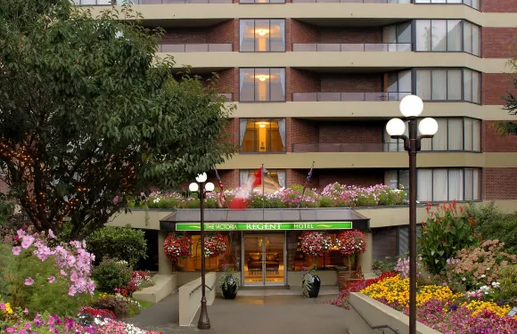 維多利亞麗晶海濱套房酒店