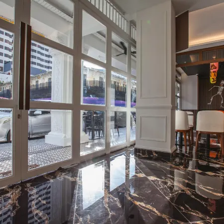 White Mansion Georgetown (Self check-in) Отели рядом с достопримечательностью «Конгресс-центр «33»»
