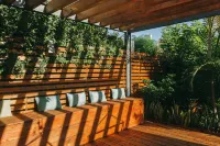 Casa do Contador - Suites & Pool Hotels in Понта-Делгада