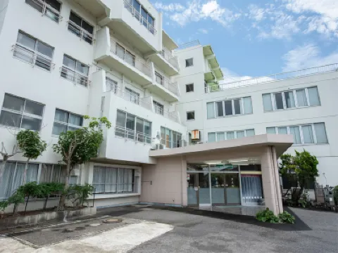 翠泉閣 鄰近伊豆・三津海洋樂園的酒店