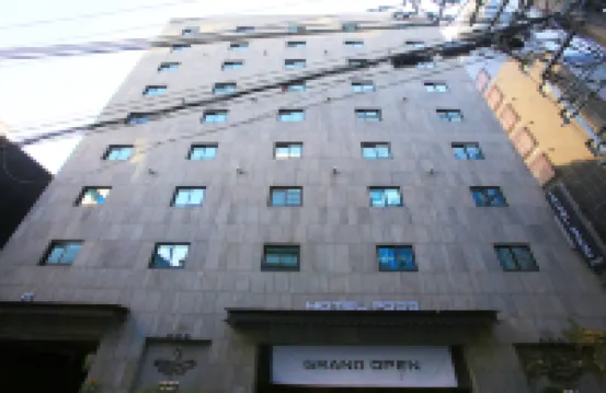 Sillim Podo Gwanaksan Forest Trail周辺のホテル