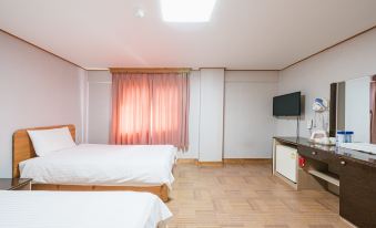 Hotel G