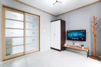 Samcheok Yongjeong Pension - 膳食民宿