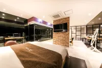 Gimje M Hotel Drive-IN