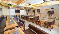Mayur Hotel Bar and Restaurant