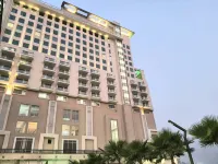 Holiday Inn Gurugram Sector 90 Các khách sạn gần Leopard Hills