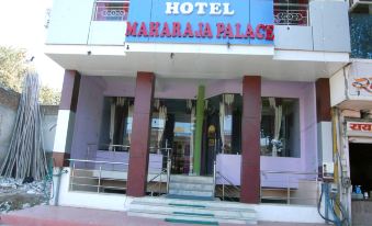 Hotel Maharaja Palace - Housity