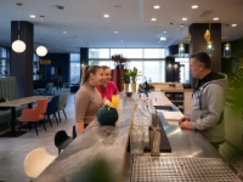 Holiday Inn - the niu, Flower Konstanz by IHG Hotel di Konstanz