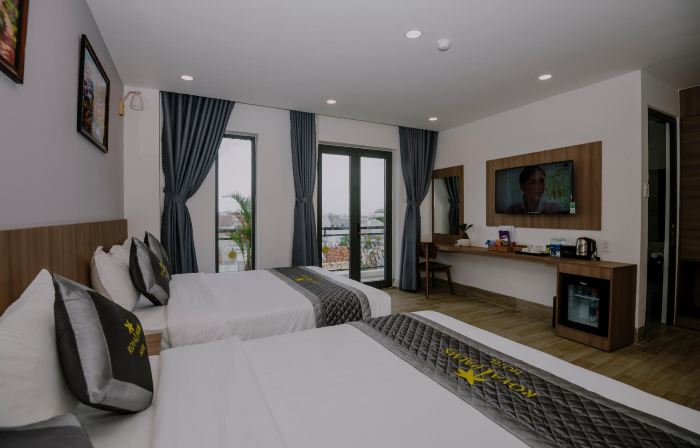 Royal Palms Hotel