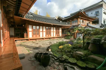 Bukyungdang Hanok Guesthouse