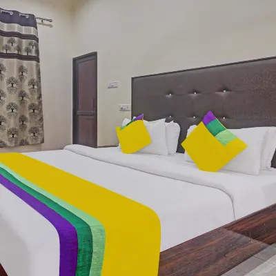 Hotel Albie Stay,Near Railway Station Chandigarh Hotels near Chandīgarh Train Station