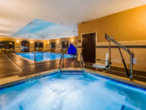 Staybridge Suites Bismarck by IHG Hotels in Bismarck