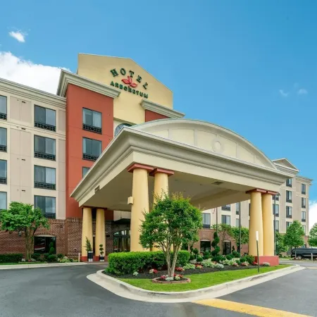 City Express by Marriott Washington, DC Northeast Отели рядом с достопримечательностью «Беннинг-роуд»