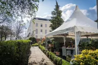 Queens Hotel Cheltenham Hotels in 