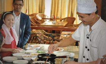 Tang Dynasty Bay Hotel