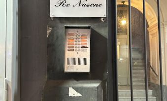 Re Nasone Rooms in Naples