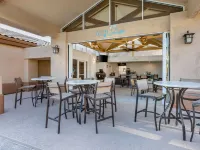 Hilton Vacation Club Scottsdale Villa Mirage Hotels near Desert View