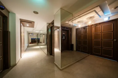 Indeogwon Valt Hotel Отели рядом с достопримечательностью «ANYANG UNIVERSITY ANYANG CAMPUS»