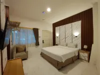 Chevilly Resort & Camp