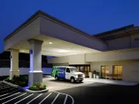 Holiday Inn Express Philadelphia Airport Hotels in Essington