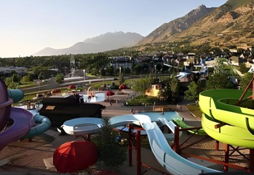 5. 스프링힐 스위트..