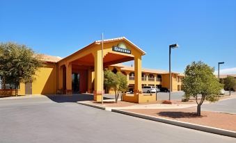 Days Inn by Wyndham Carlsbad