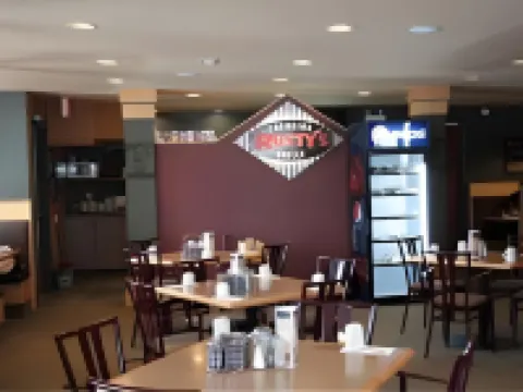 Best Maple Inn - Drayton Valley Hotels in Drayton Valley