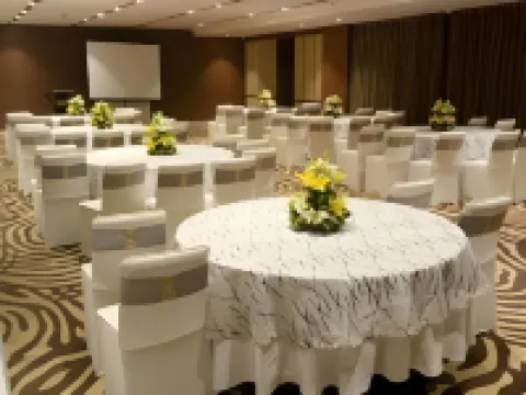 Radisson Lucknow City Center Hotéis em Lucknow