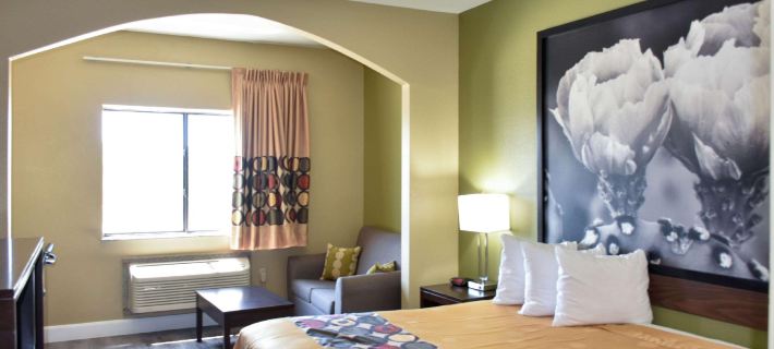 Econo Lodge Beaumont I-10 South Hotels in Beaumont