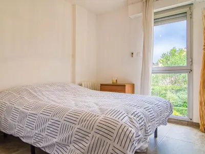 Le Clos Pecheur Hotels near Mas des Romarins