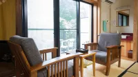 Shirataki Hotel - Bãi đậu xe