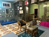 Zu-Zu Hostels
