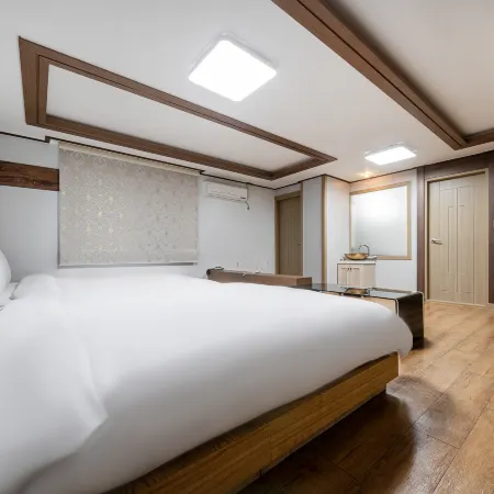 Gwangyang Raon Hotel