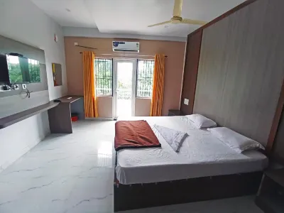 Quality Boarding an Lodging Hotels near Shri Idagunji Mahaganapati Temple Karnataka