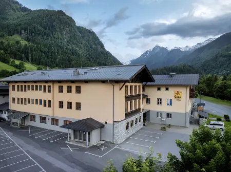 Jufa Hotel Kaprun - Summercard Included