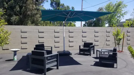 Palo Alto Lodge Отели рядом с достопримечательностью «Зоопарк Пало-Альто Джуниор Музеум энд»