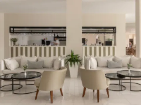 Louis Paphos Breeze Hotels in Chloraka