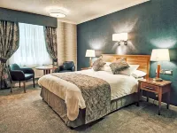 Swindon Blunsdon House Hotel, BW Premier Collection Hotels in Broad Blunsdon