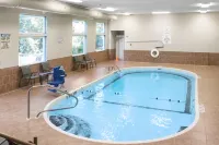 Holiday Inn Express Ludlow - Chicopee Area