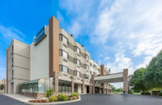 Best Western Knoxville Suites - Downtown Hotels near North Knoxville