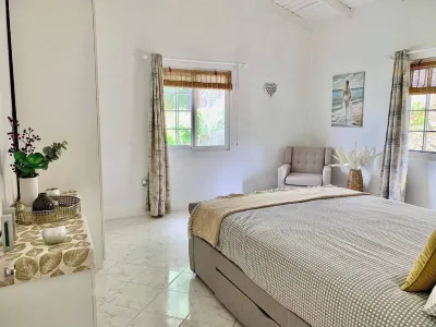 Stunning 3 Bed Villa, Balcony and Sea View Hotels near Bequia