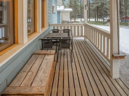 Villa Kuusanka Отели рядом с достопримечательностью «Palosaari Reindeer and Fshing Farm»