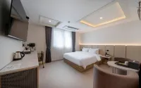 Brown Dot Cheorwon Dongsong Branch