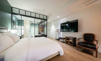 Lee Design Hotel