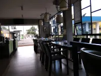 Puri Wisata Hotel