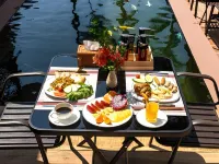 Elegant Boutique Hotel Luangprabang - breakfast
