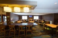 Fairfield Inn & Suites Burlington - breakfast