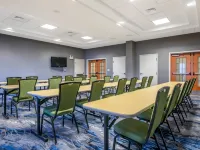 Fairfield Inn & Suites Holiday Tarpon Springs Hotels in Elfers