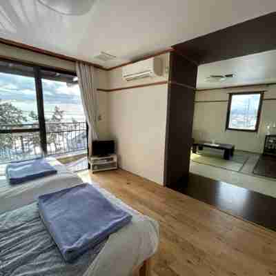 ワスキベース びわ湖 GUEST HOUSE（滋賀県高島市・琵琶湖）愛犬と泊まれるホテル Rooms